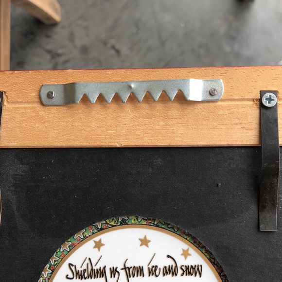 P. Buckley Moss Set of 3 Ornaments in Custom Frame - Picture 9 of 15